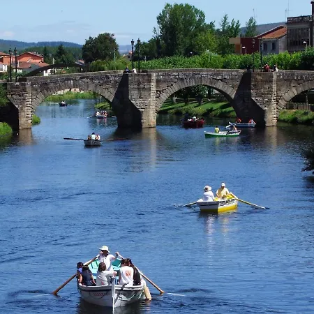 Morin Grey Casa En El Corazon De La Ribeira Sacra Сasa de vacaciones Monforte De Lemos